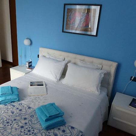 Bed and Breakfast Rutilia22 Mailand Zimmer foto